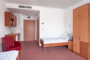 Platán Idősek Otthona és Betegápolási Intézet Kincsesbánya