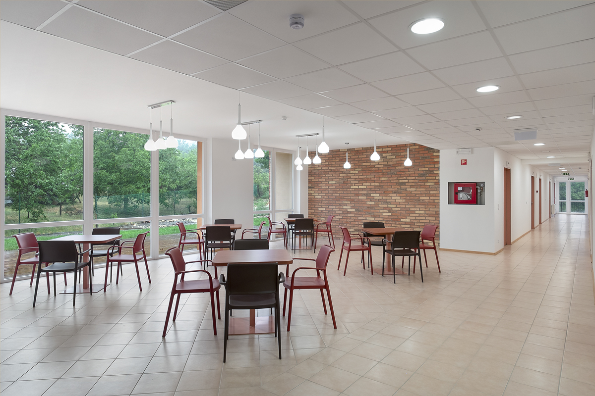 Platán Idősek Otthona és Betegápolási Intézet Kincsesbánya