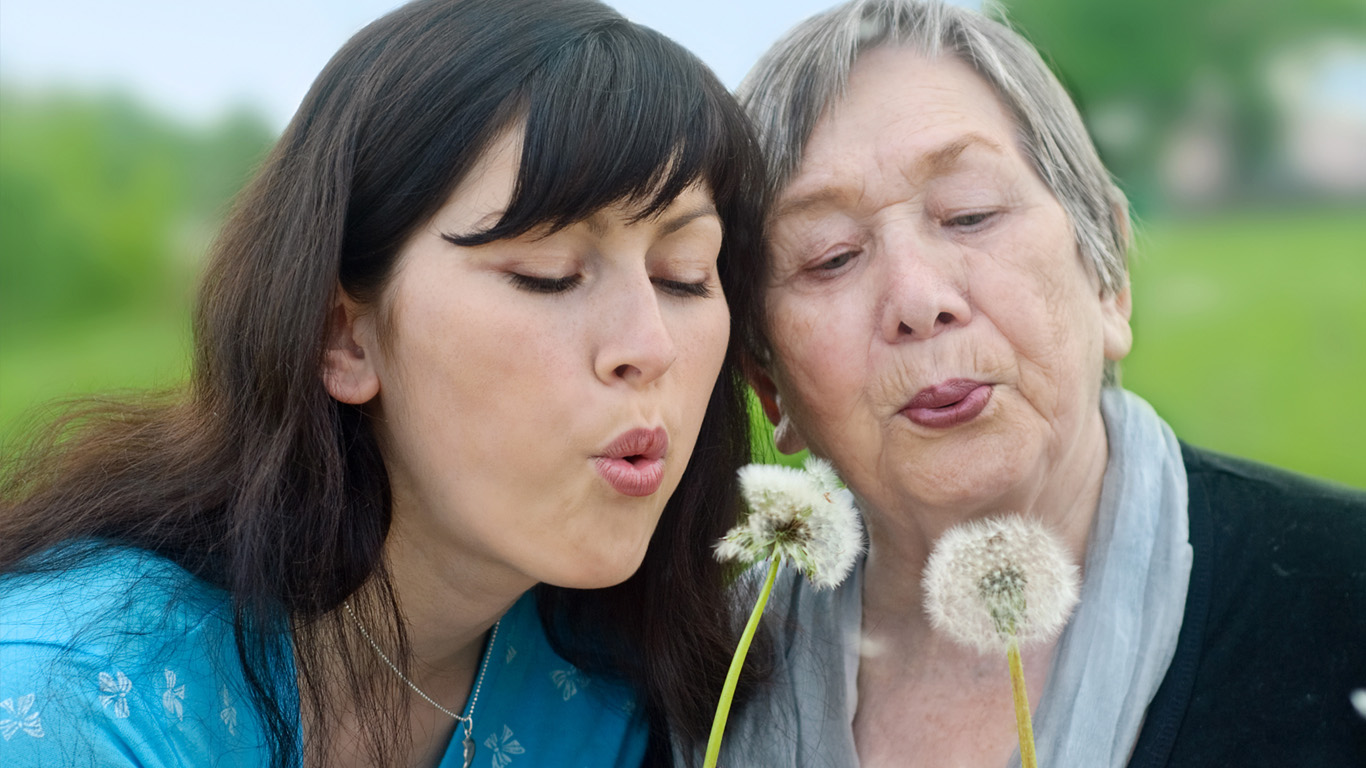 Platán Idősek Otthona és Betegápolási Intézet Kincsesbánya